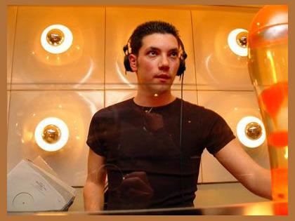 DJ Kosmonova